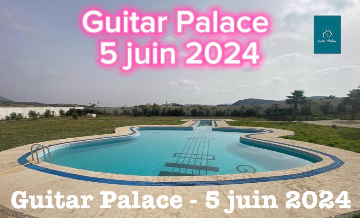 Guitar Palace - Chambres D'Hotes Bni Quolla Bagian luar foto