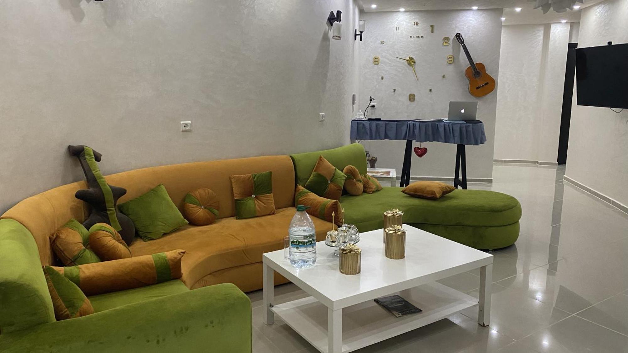 Guitar Palace - Chambres D'Hotes Bni Quolla Bagian luar foto