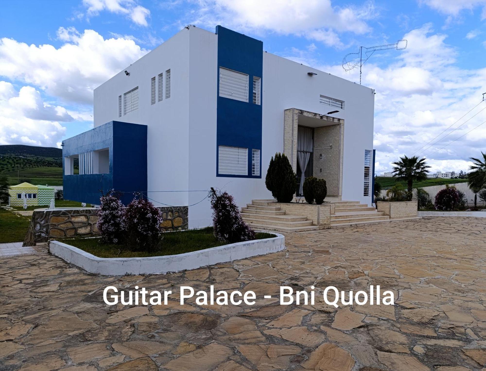 Guitar Palace - Chambres D'Hotes Bni Quolla Bagian luar foto
